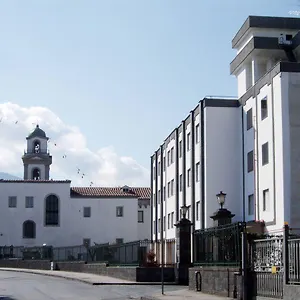 Hotel La Casa Del Pellegrino, SantʼAnastasia